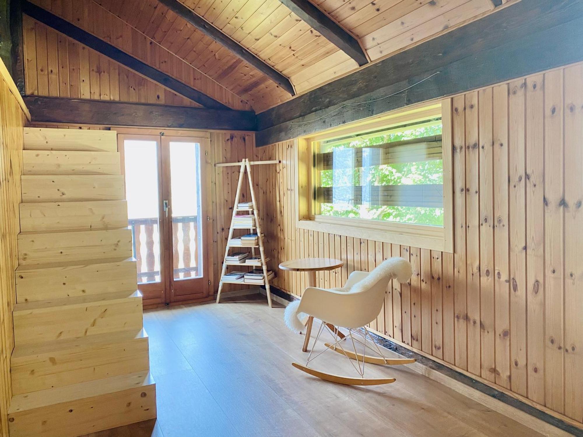 Eco Lodge With Jacuzzi And View In The Swiss Alps Grone Ngoại thất bức ảnh